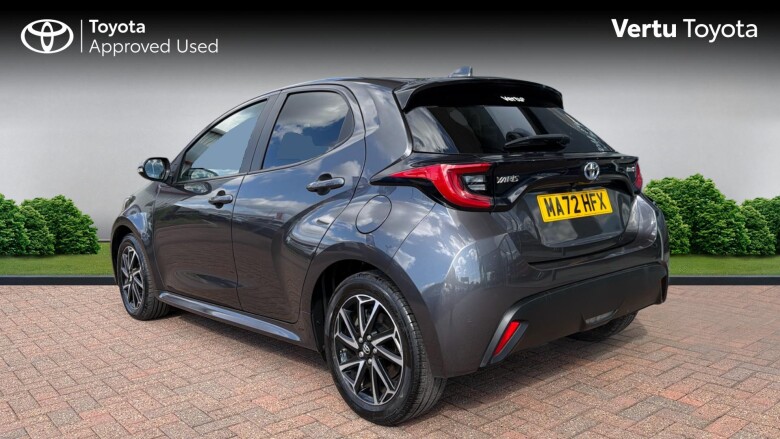 Toyota Yaris 1.5 Hybrid Design 5dr CVT Hybrid Hatchback